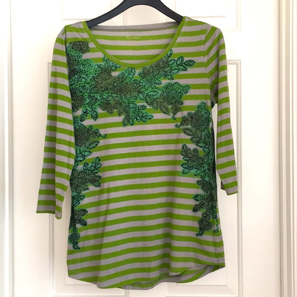 New Directions Top Size Small Green Striped 3/4 Sleeves NWOT - Picture 6 of 9